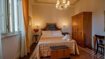 Chambre Double Classique — Lucca in Azzurro Maison de Charme